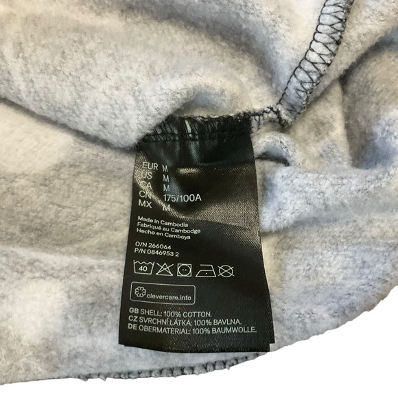 Sorcerer Mickey Crewneck. Size:M - Picture 6 of 8